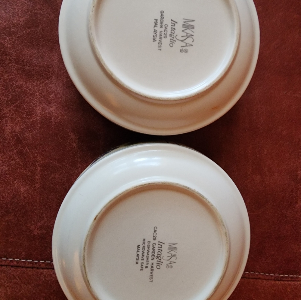Mikasa Garden Harvest fruit bowls **SOLD**